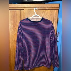 Long sleeve shirt. Red and navy blue. Size: women’s large. Brand: IN.BY.IN.
